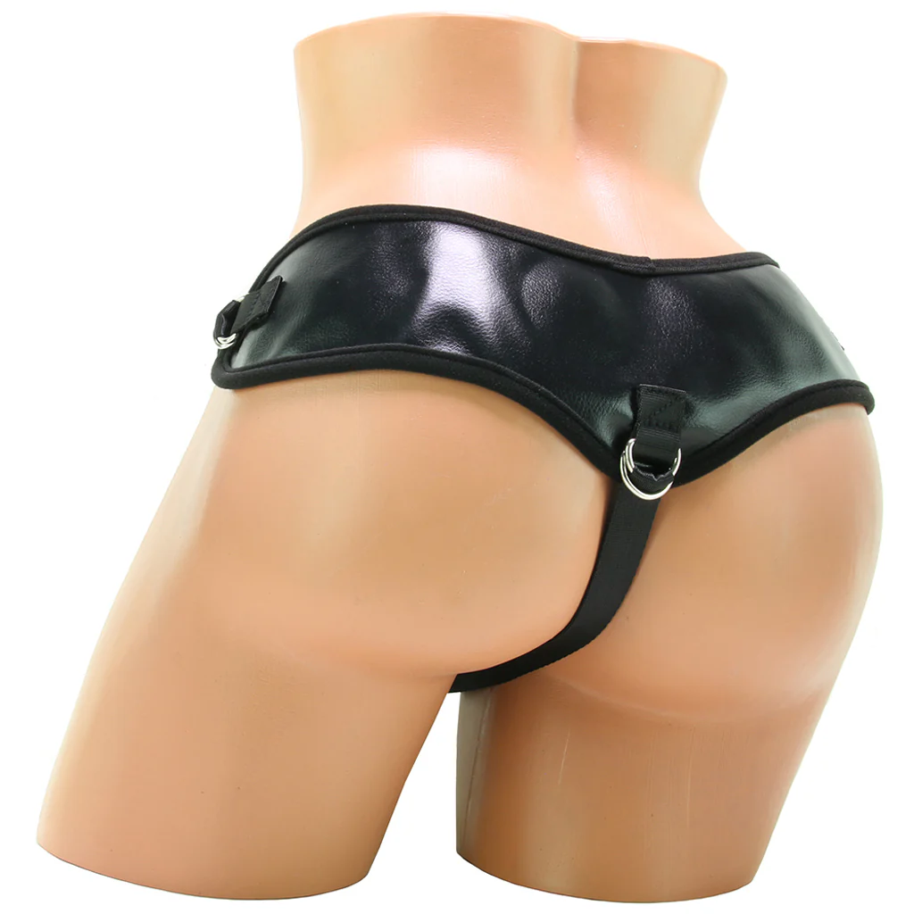 Natural Realskin 8 Inch Squirting Cock & Harness in Vanilla - Image 5